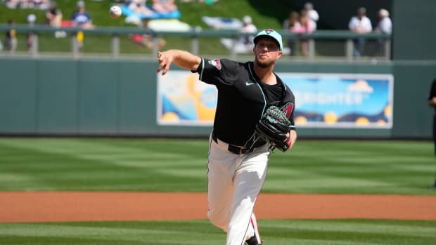 Merrill Kelly pitches against Cubs March 8, 2024